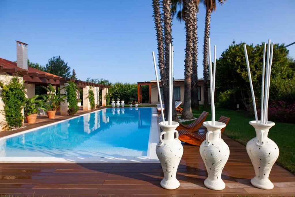 Spaziosa Villa Con Piscina E Giardino, Polignano A Mare Εξωτερικό φωτογραφία